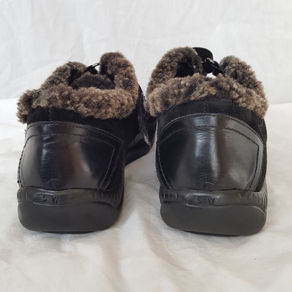 STUART WEITZMAN Suede Fleece Lined Shoes - Picture 8 of 8